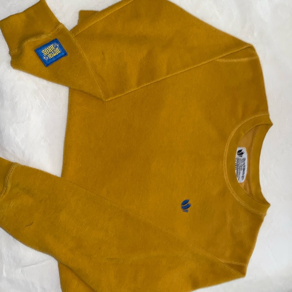 Dutch bros sweater